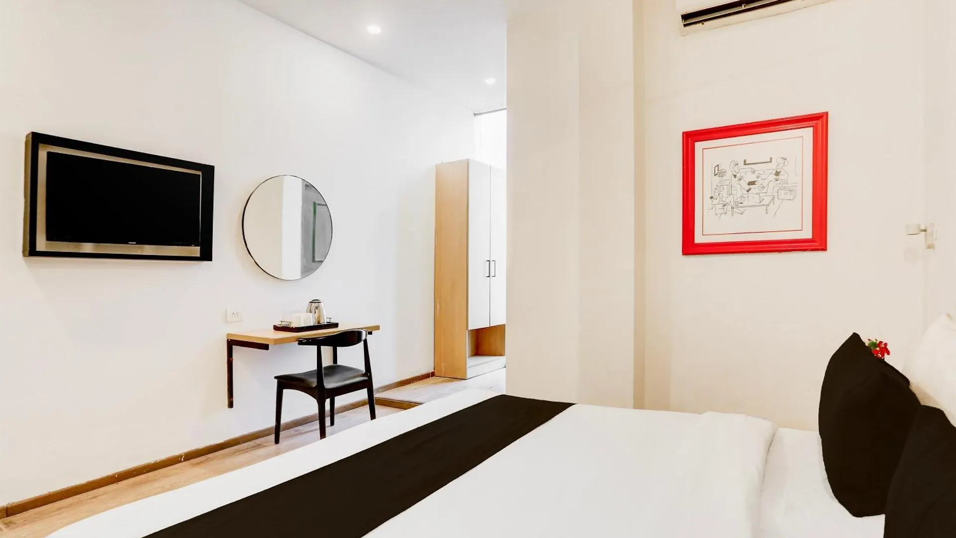 Super Townhouse Sector 64 Near Worldmark Gurugram Formerly Vero Gurgaon