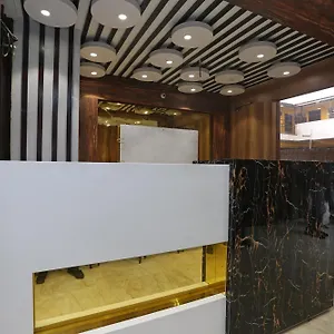 Hotel Oyo 27864 Samrat